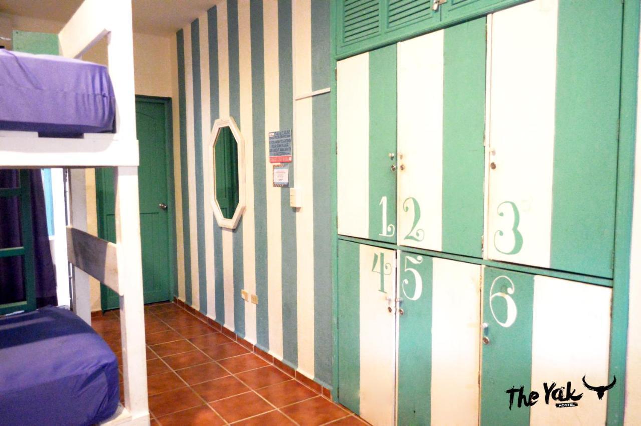 The Yak Hostel Playa del Carmen Exterior foto